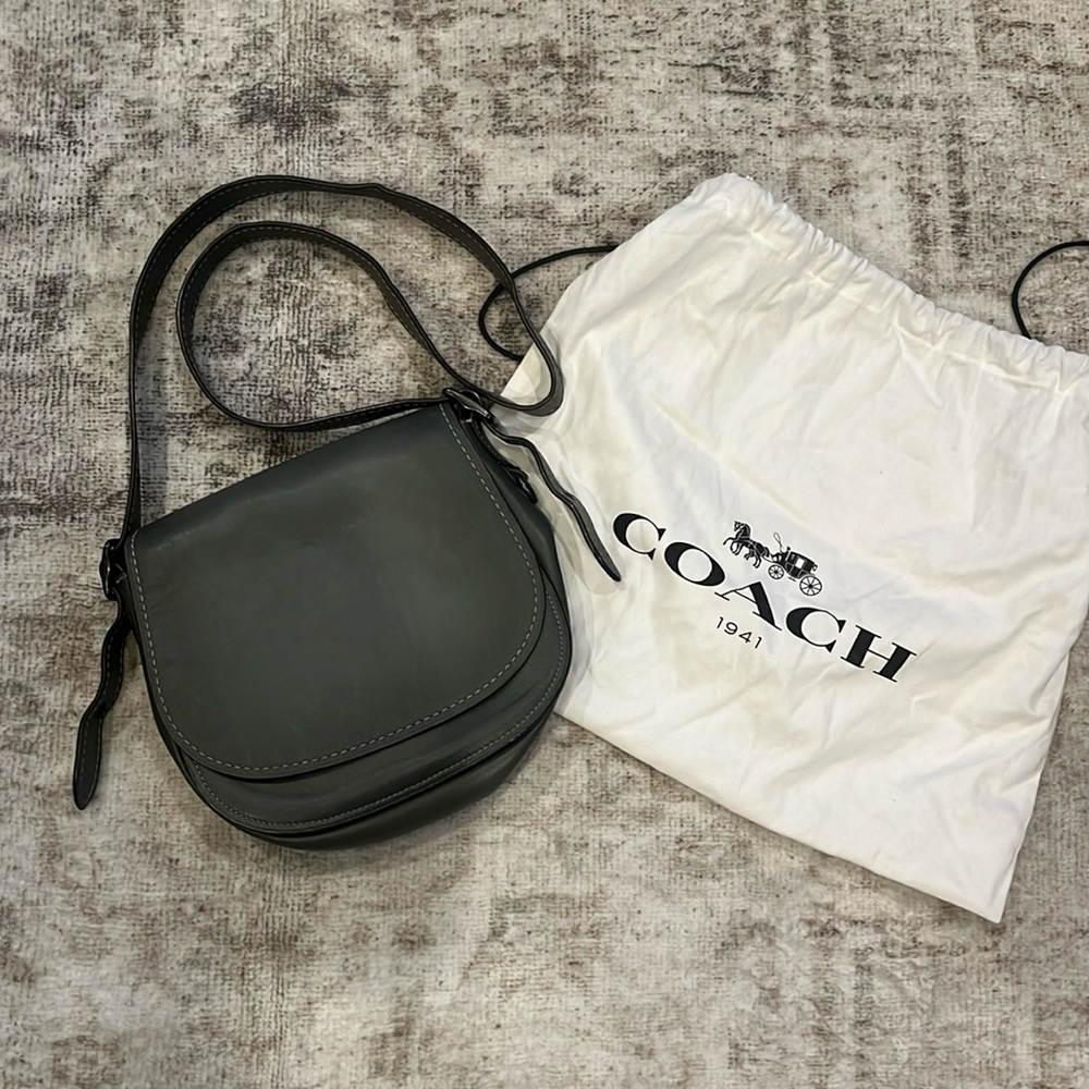 Grey Coach shoulder Mailbag
